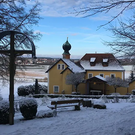 Ferienwohnung-neu Renoviert-nahe Regensburg アパート バート・アプバッハ